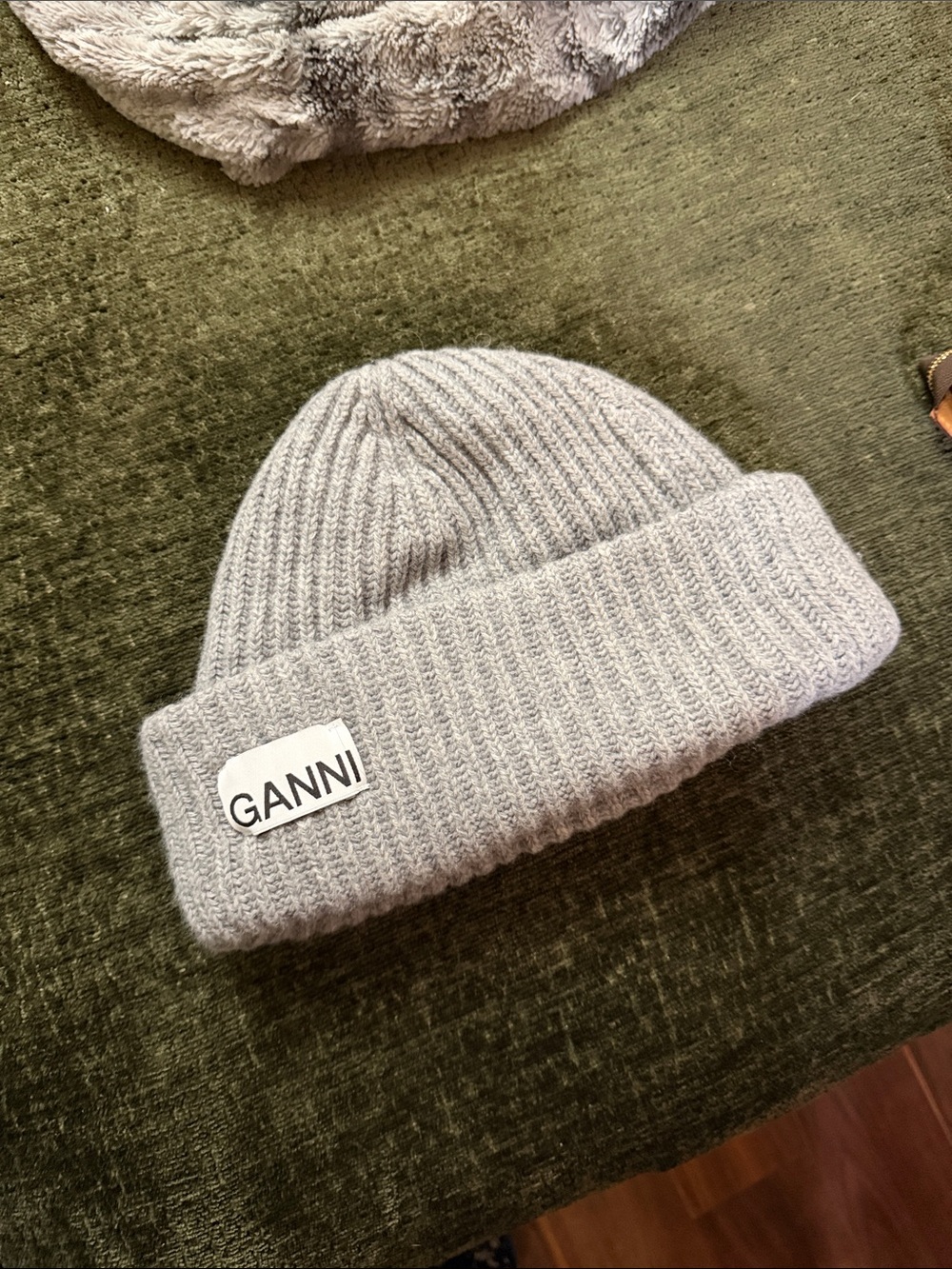 Ganni Light Gray Ribbed Knit Beanie